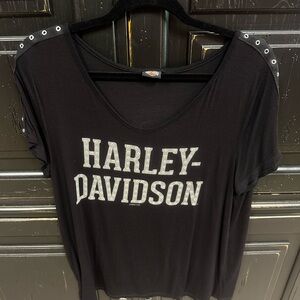 Women’s Harley Davidson shirt size large